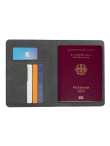 Set da viaggio: etichetta e portapassaporto